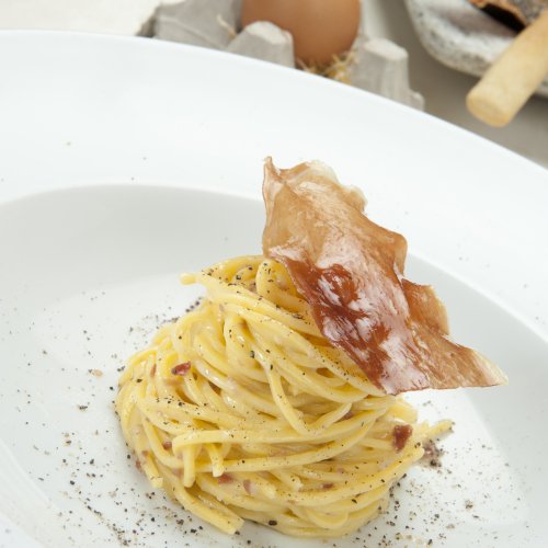 La carbonara au Koque by Piccolo Lago a Italian Gourmet